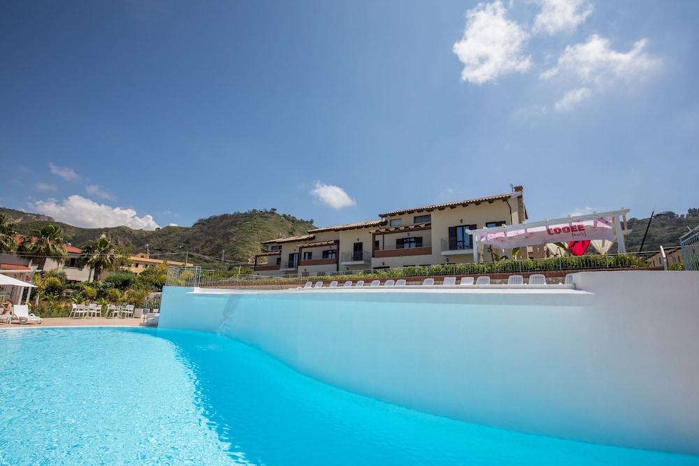 Sentido Michelizia Tropea Resort Eksteriør bilde