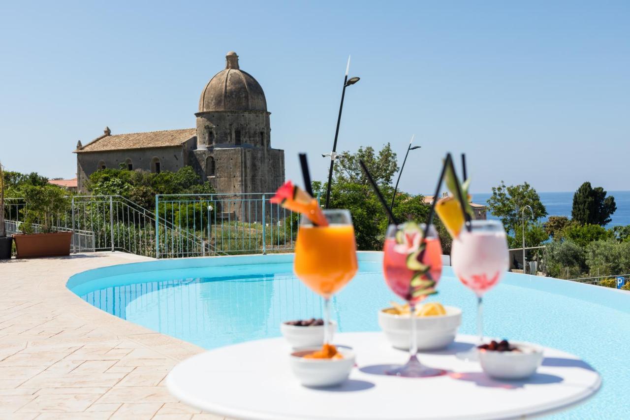 Sentido Michelizia Tropea Resort Eksteriør bilde